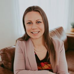 Danielle Johns - LPT
