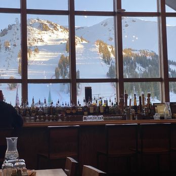 Mountainside Bar & Grill - Bars Near Me - Mammoth Lakes, California Mountainside Bar & Grill - Bars Near Me - Mammoth Lakes, California