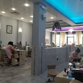 Maven Nails Spa - Beautiful clean salon - Nail Salons Near Me - Bridgewater, New Jersey Maven Nails Spa - Beautiful clean salon - Nail Salons Near Me - Bridgewater, New Jersey
