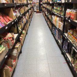 Fresh Asian Market - Food aisle