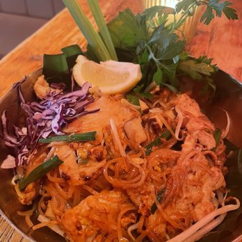 Lemongrass Brooklyn - Thai Near Me - Brooklyn, New York