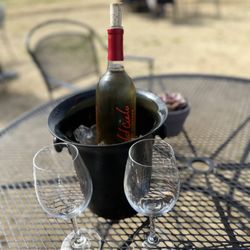 Dono dal Cielo An Estate Vineyard - Cheers