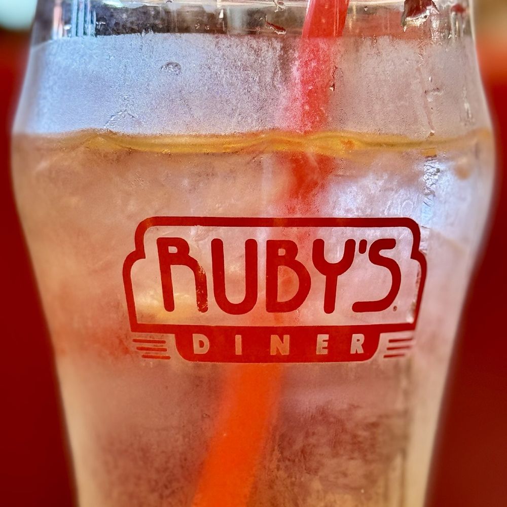 Ruby's Diner - American Near Me - San Clemente, California