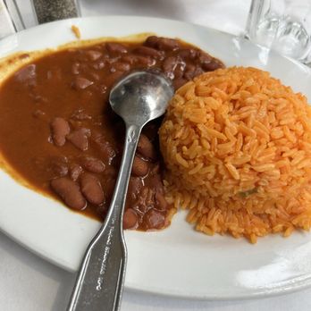 Pio Pio 6 - Side of saffron rice and beans. - Latin American Near Me - New York, New York Pio Pio 6 - Side of saffron rice and beans. - Latin American Near Me - New York, New York