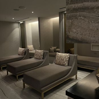 The Phoenician Spa - Relaxation area after massage - Day Spas Near Me - Scottsdale, Arizona The Phoenician Spa - Relaxation area after massage - Day Spas Near Me - Scottsdale, Arizona