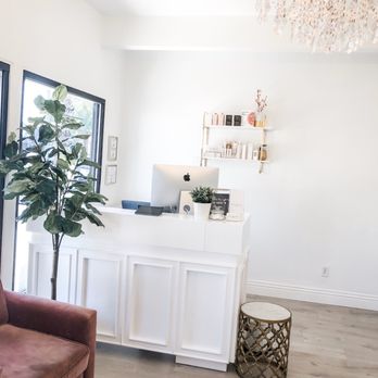 Balboa Flooring & Kitchen - Flooring Near Me - Northridge, California
