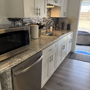 Foundwell Services - Airbnb and other STR/MTR/LTR services available! - Home Cleaning Near Me