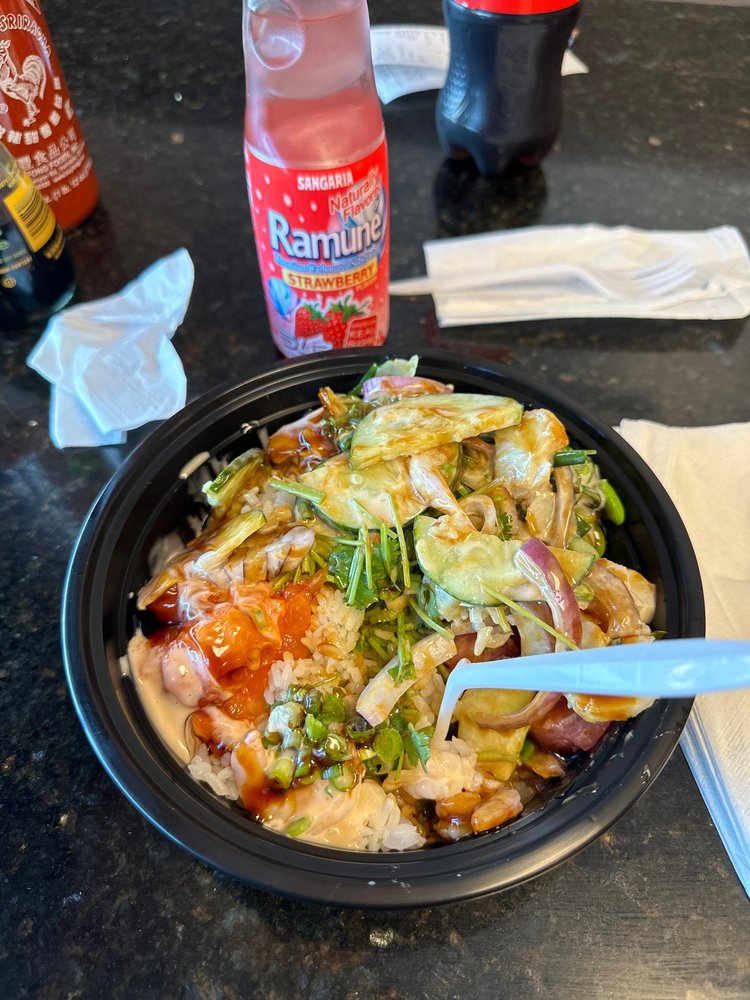 Hawaii Grill & Sushi Image