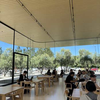 Apple - cafecafe CAFFE MACS - Updated July 2025 - 11 Photos - 4 Infinite Lp