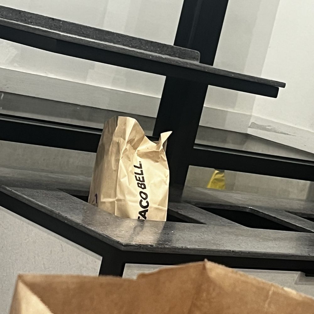 Taco Bell - Full trash can - Fast Food Near Me - Buffalo, Texas Taco Bell - Full trash can - Fast Food Near Me - Buffalo, Texas