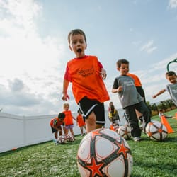 Soccer Shots Central Jersey - We have 2-3, 3-5, and 5 + curriculum types that were designed by a child development specialist.