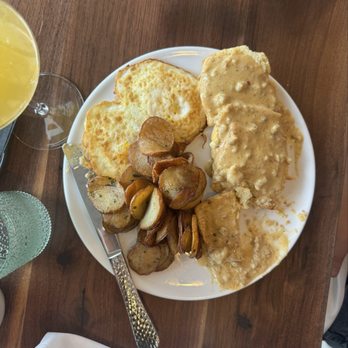 Copper & Sage - Biscuits n Gravy - Cocktail Bars Near Me - Goodyear, Arizona