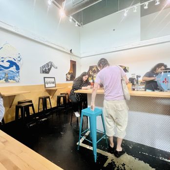 Little Dreamer Coffee - Counter and high top seating - Coffee & Tea Near Me - Houston, Texas Little Dreamer Coffee - Counter and high top seating - Coffee & Tea Near Me - Houston, Texas