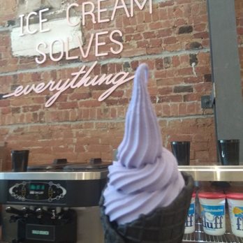 iHalo Krunch - Ice Cream & Frozen Yogurt Near Me - Toronto, Ontario iHalo Krunch - Ice Cream & Frozen Yogurt Near Me - Toronto, Ontario