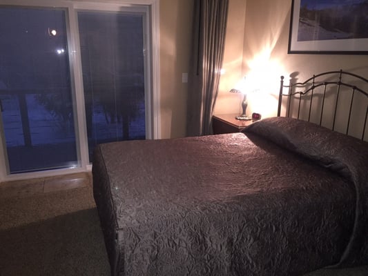 Yosemite Lodging at Big Creek Inn B&B by null