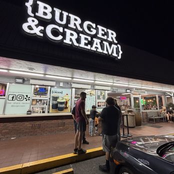 Burger & Cream - Desserts Near Me - Auburn, California Burger & Cream - Desserts Near Me - Auburn, California