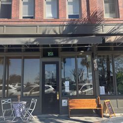 Newcastle Bakery - Storefront View