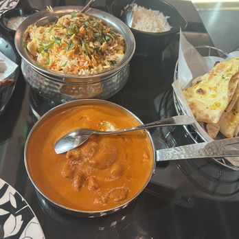 Zen Curry and Grill - BUTTER CHICKEN CHICKEN BIRYANI GARLIC NAAN - Indian Near Me - Temecula, California Zen Curry and Grill - BUTTER CHICKEN CHICKEN BIRYANI GARLIC NAAN - Indian Near Me - Temecula, California