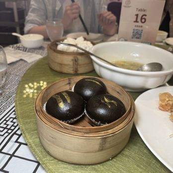 Diamond Bay Restaurant - Dim Sum Near Me - Seattle, Washington