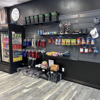 Smokes On Main - Beer, Wine & Spirits Near Me - Auburn, Washington