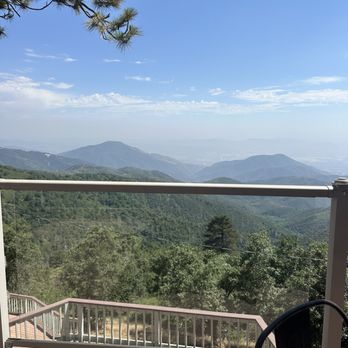 The Sky View Inn - Venues & Event Spaces Near Me - Skyforest, California