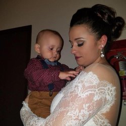 Salon Bella Vita - Bridal hair by Laura