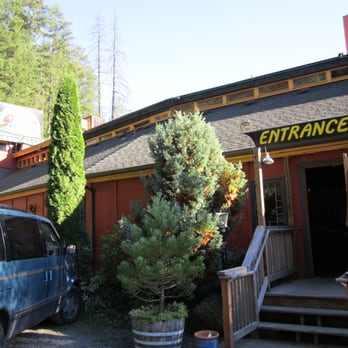 Skyway Bar & Grill - storefront - Barbeque Near Me - Zigzag, Oregon Skyway Bar & Grill - storefront - Barbeque Near Me - Zigzag, Oregon