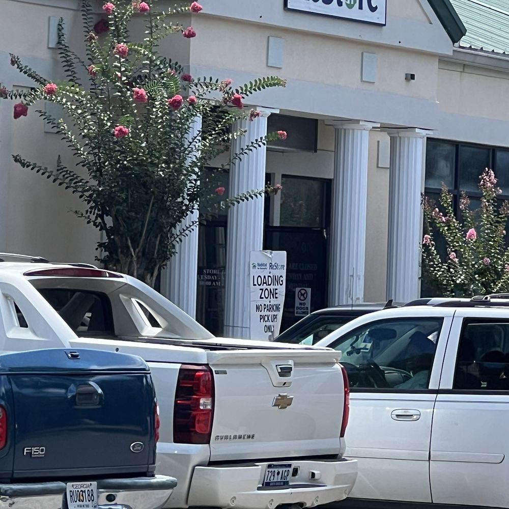 Habitat For Humanity Resale Store - Community Service/Non-Profit Near Me - Bluffton, South Carolina Habitat For Humanity Resale Store - Community Service/Non-Profit Near Me - Bluffton, South Carolina