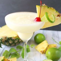 Fire Vapes - NEW & IMPROVED Pina Colada e-juice recipe. Just in time for Spring Break!!