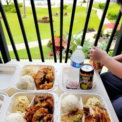 Oki's Box Lunches & Restaurant