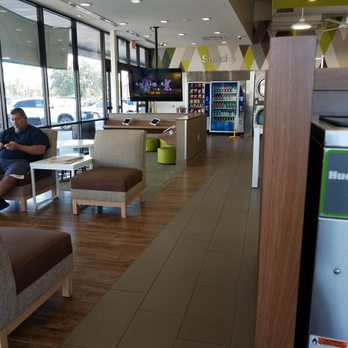 Huebsch Laundry - Tv shows for the kids and snack and drink machines. Free wifi - Laundromat Near Me - Houston, Texas Huebsch Laundry - Tv shows for the kids and snack and drink machines. Free wifi - Laundromat Near Me - Houston, Texas