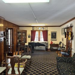 Martocchio Music - Beautiful waiting area