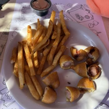 Ramblin Roads - Kids corn dogs with fries - Breakfast & Brunch Near Me - Layton, Utah Ramblin Roads - Kids corn dogs with fries - Breakfast & Brunch Near Me - Layton, Utah