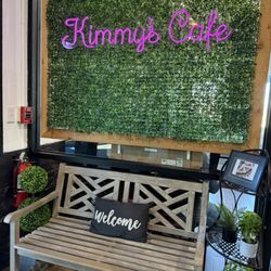 Kimmy's Cafe - Cute photo spot in entryway