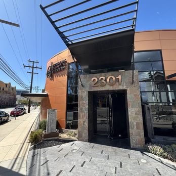 Burbank Plastic Surgery - Entrance - Cosmetic Surgeons Near Me - Burbank, California Burbank Plastic Surgery - Entrance - Cosmetic Surgeons Near Me - Burbank, California