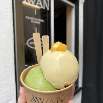 AWAN - Split scoop Valencia orange & greenglow matcha - Ice Cream & Frozen Yogurt Near Me - West Hollywood, California AWAN - Split scoop Valencia orange & greenglow matcha - Ice Cream & Frozen Yogurt Near Me - West Hollywood, California