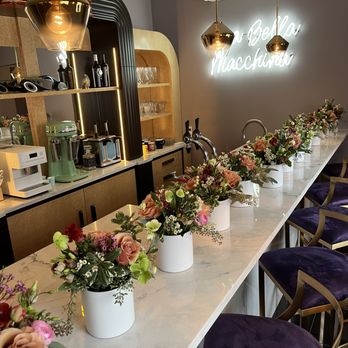 ROOTS TO PETALS STUDIO & SHOP - Updated January 2026 - 36 Photos - 527  Allegheny Ave, Oakmont, Pennsylvania - Floral Designers - Phone Number -  Yelp