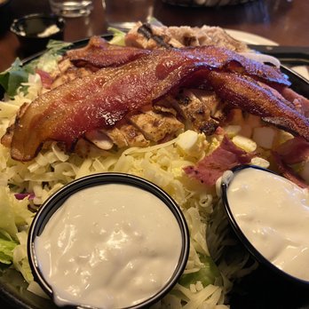 Calhoun's - Smokehouse Salad - Barbeque Near Me - Knoxville, Tennessee