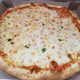 MID MIGHT PIZZA CLUB 　M size New Era Pizza Club Graphic White Oversized T-Shirt | NEC EU