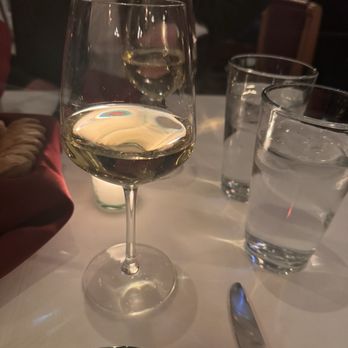 Vincent Chiccos - Nice wine choices - Italian Near Me - Charleston, South Carolina Vincent Chiccos - Nice wine choices - Italian Near Me - Charleston, South Carolina