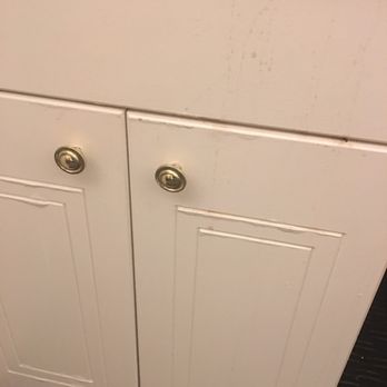 La Quinta by Wyndham Macon - Dirty, filthy cabinet with spills and stains all over it. - Hotels Near Me - Macon, Georgia