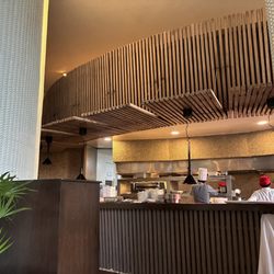 The Burger Custom Made - Open kitchen