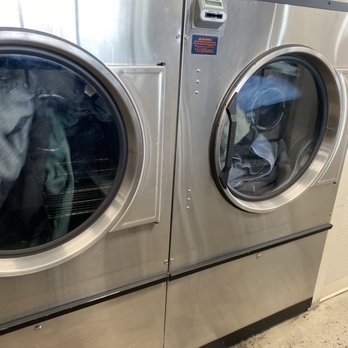 Countryside Laundromat - Laundromat Near Me - Turlock, California Countryside Laundromat - Laundromat Near Me - Turlock, California