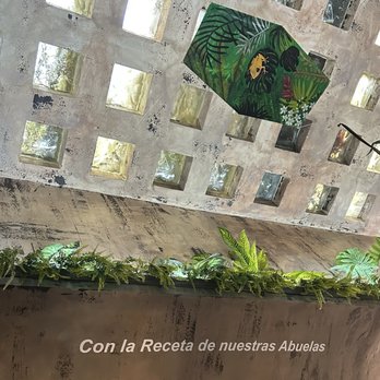 La Picadera Bar & Restaurant - Favor - Puerto Rican Near Me - San Juan, Puerto Rico