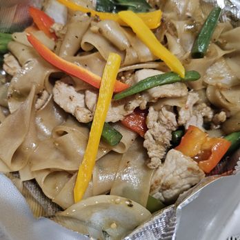 Cafe de Bangkok - Gilbert - 46. Pad See Iew - Thai Near Me - Gilbert, Arizona Cafe de Bangkok - Gilbert - 46. Pad See Iew - Thai Near Me - Gilbert, Arizona