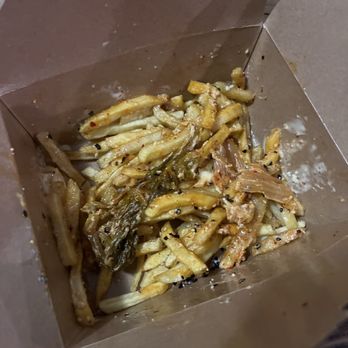 Rice 2 Meet U - Kimchi Fries - Food Trucks Near Me Rice 2 Meet U - Kimchi Fries - Food Trucks Near Me
