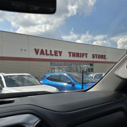 Valley Thrift Store - Entrance