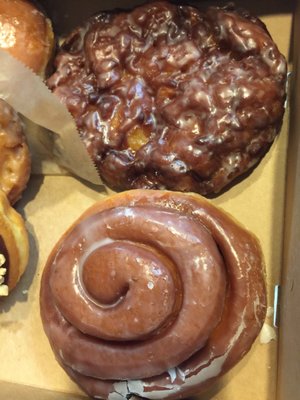 Tigard Donut by null