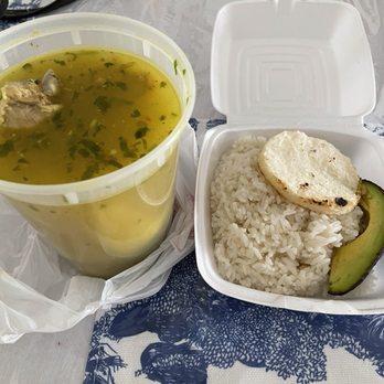 El Mayoral Restaurant & Grill - Sancocho de Gallina with rice arepa and avocado - Colombian Near Me - Miami, Florida El Mayoral Restaurant & Grill - Sancocho de Gallina with rice arepa and avocado - Colombian Near Me - Miami, Florida