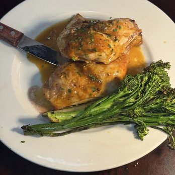 Mary's Bistro Draught House - Chicken - New American Near Me - Mackinac Island, Michigan Mary's Bistro Draught House - Chicken - New American Near Me - Mackinac Island, Michigan